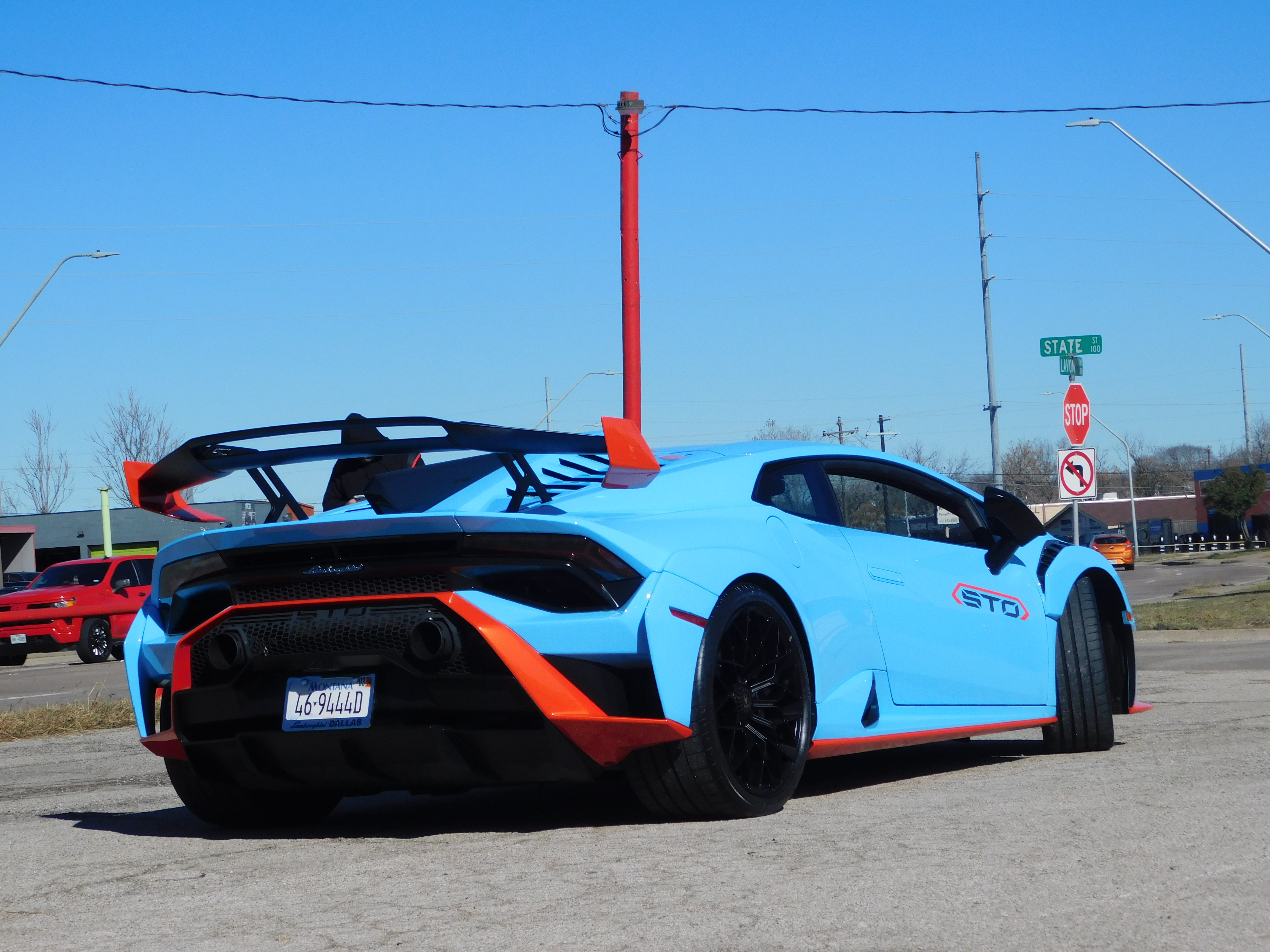 2024 Lamborghini Huracan STO Coupe - Blue exterior view 12