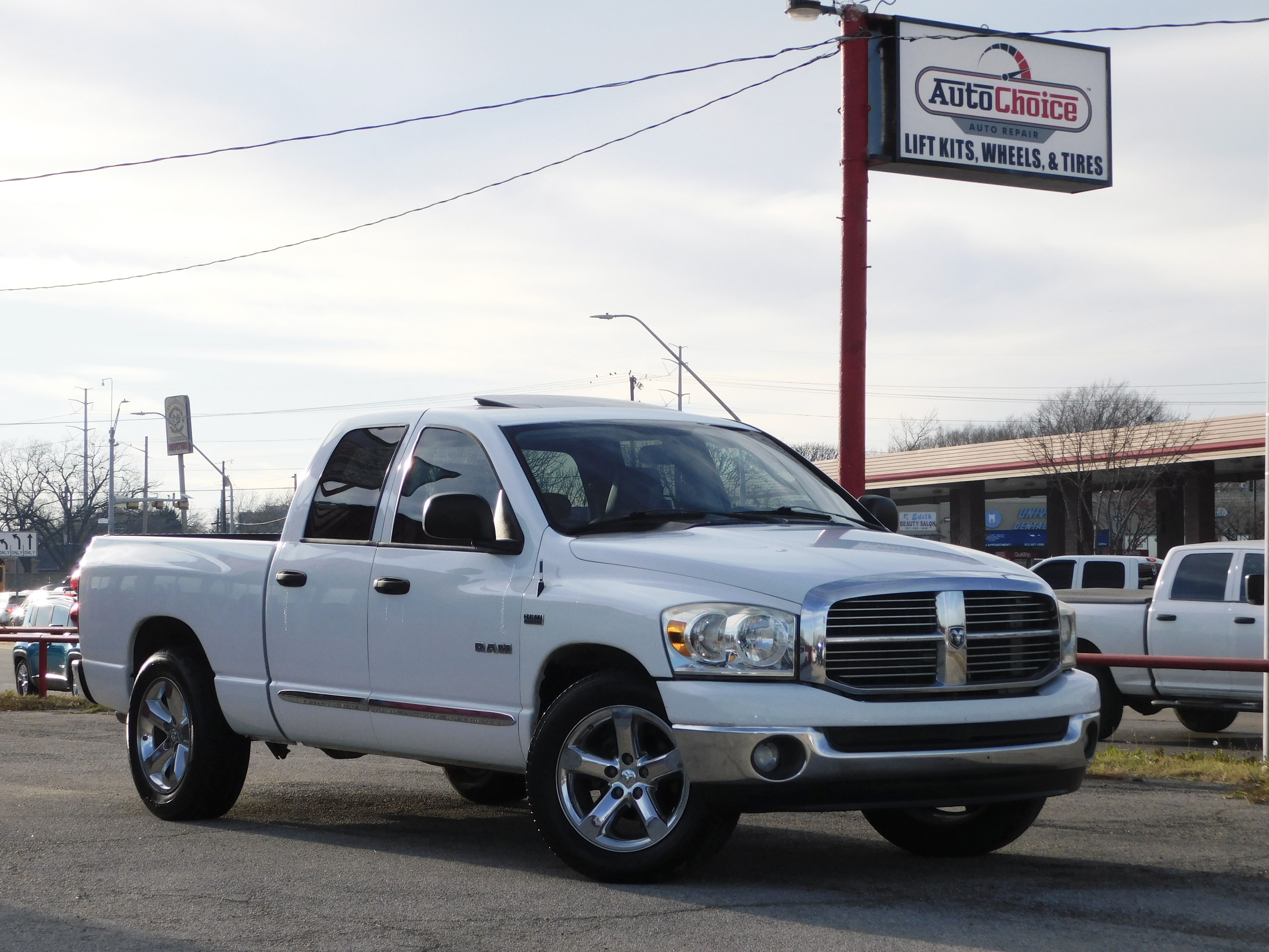 2008 Dodge RAM 1500 SLT Quad Cab RWD