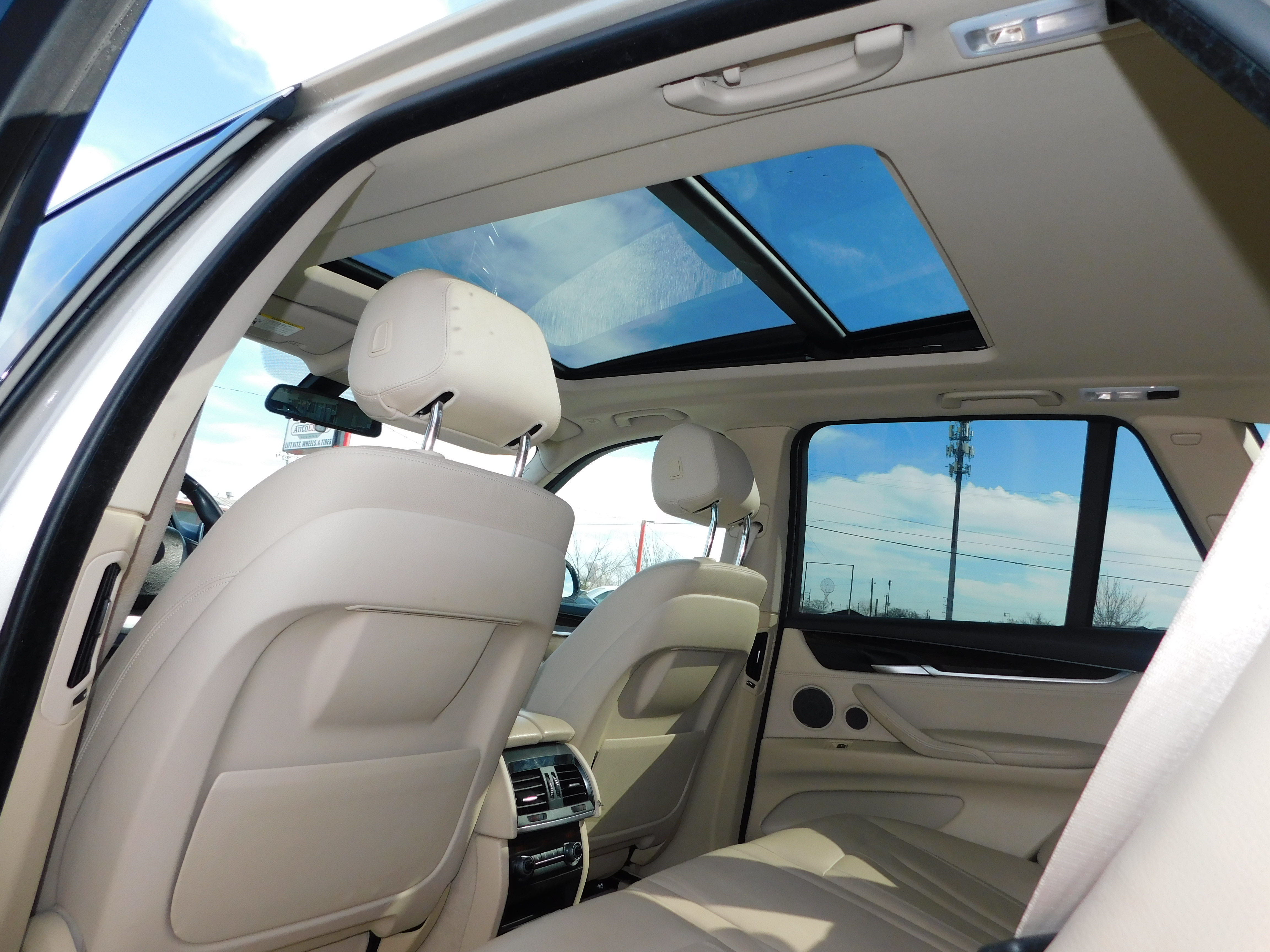 2015 BMW X5 RWD 4dr sDrive35i - Silver exterior view 17