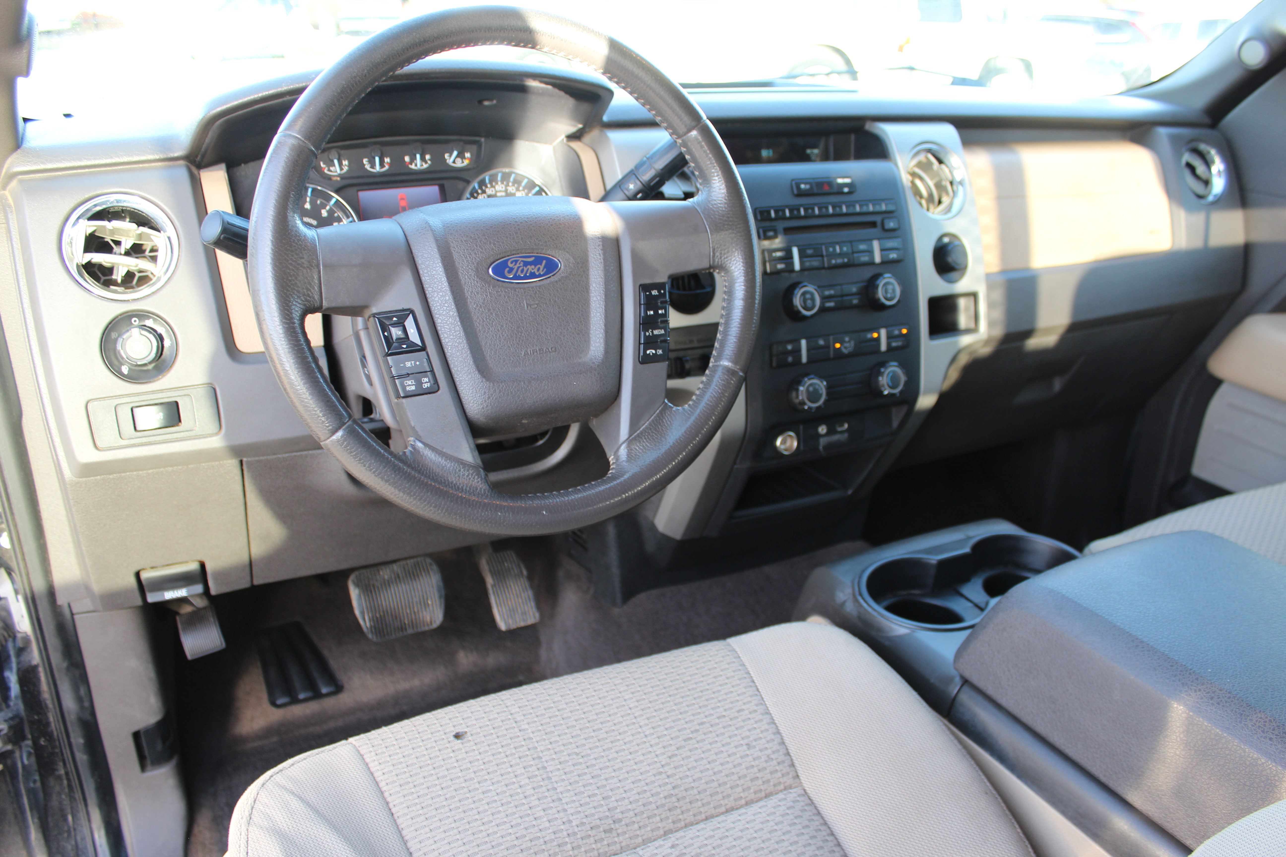 2012 Ford F-150 2WD SuperCab 145 XLT - Blue exterior view 19
