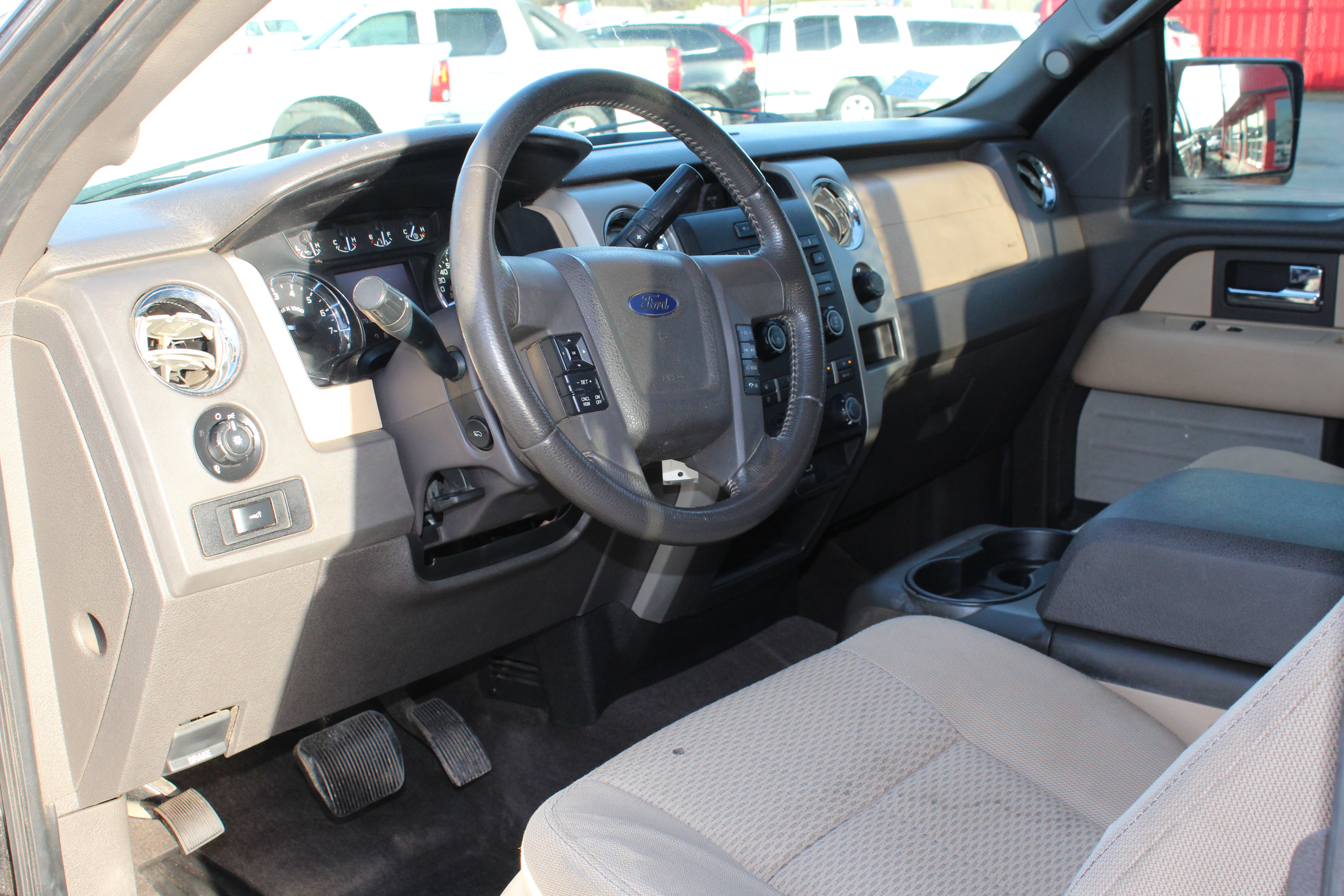 2012 Ford F-150 2WD SuperCab 145 XLT - Blue exterior view 15
