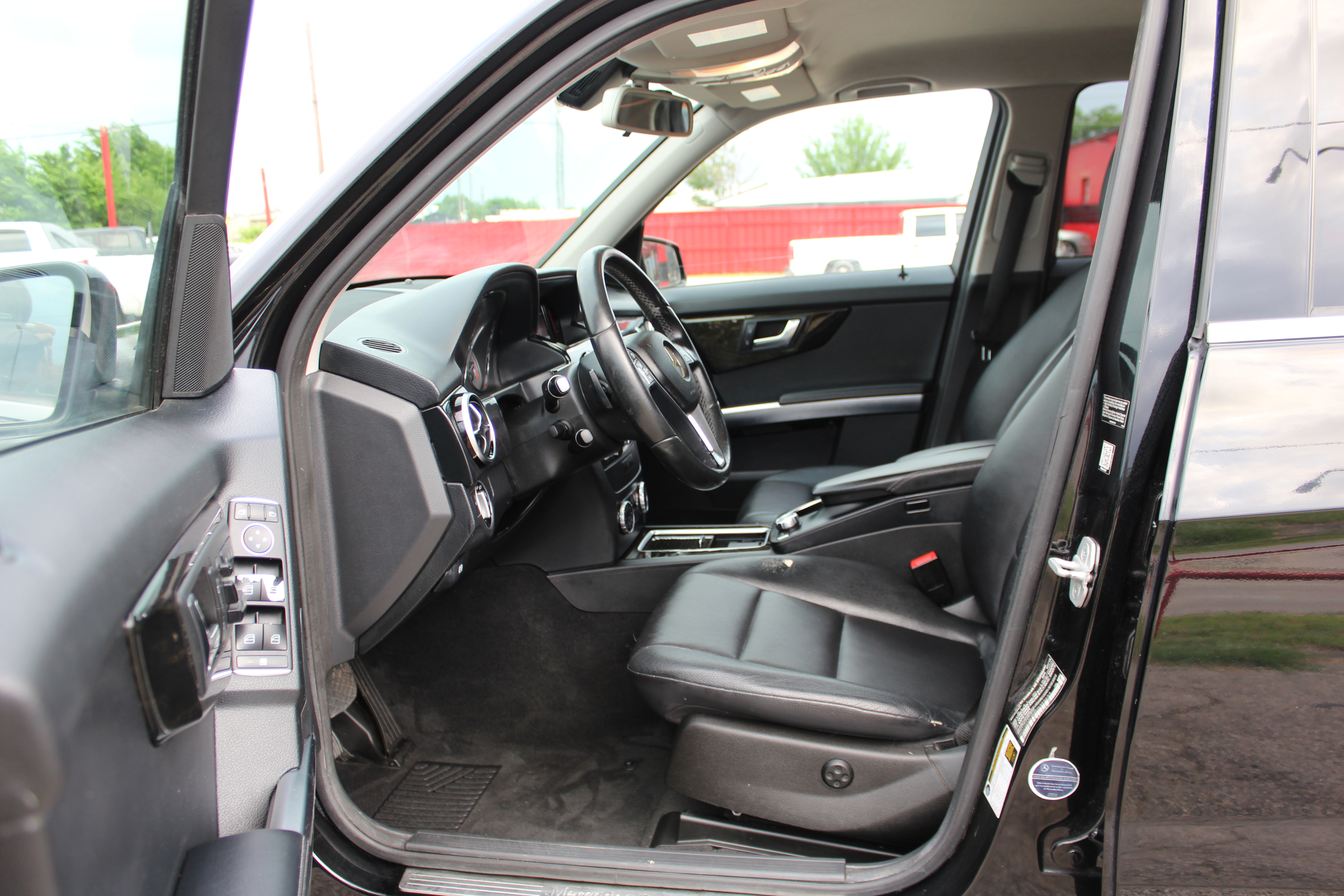 2015 Mercedes-Benz GLK 350 RWD 4dr GLK 350 - Black exterior view 11