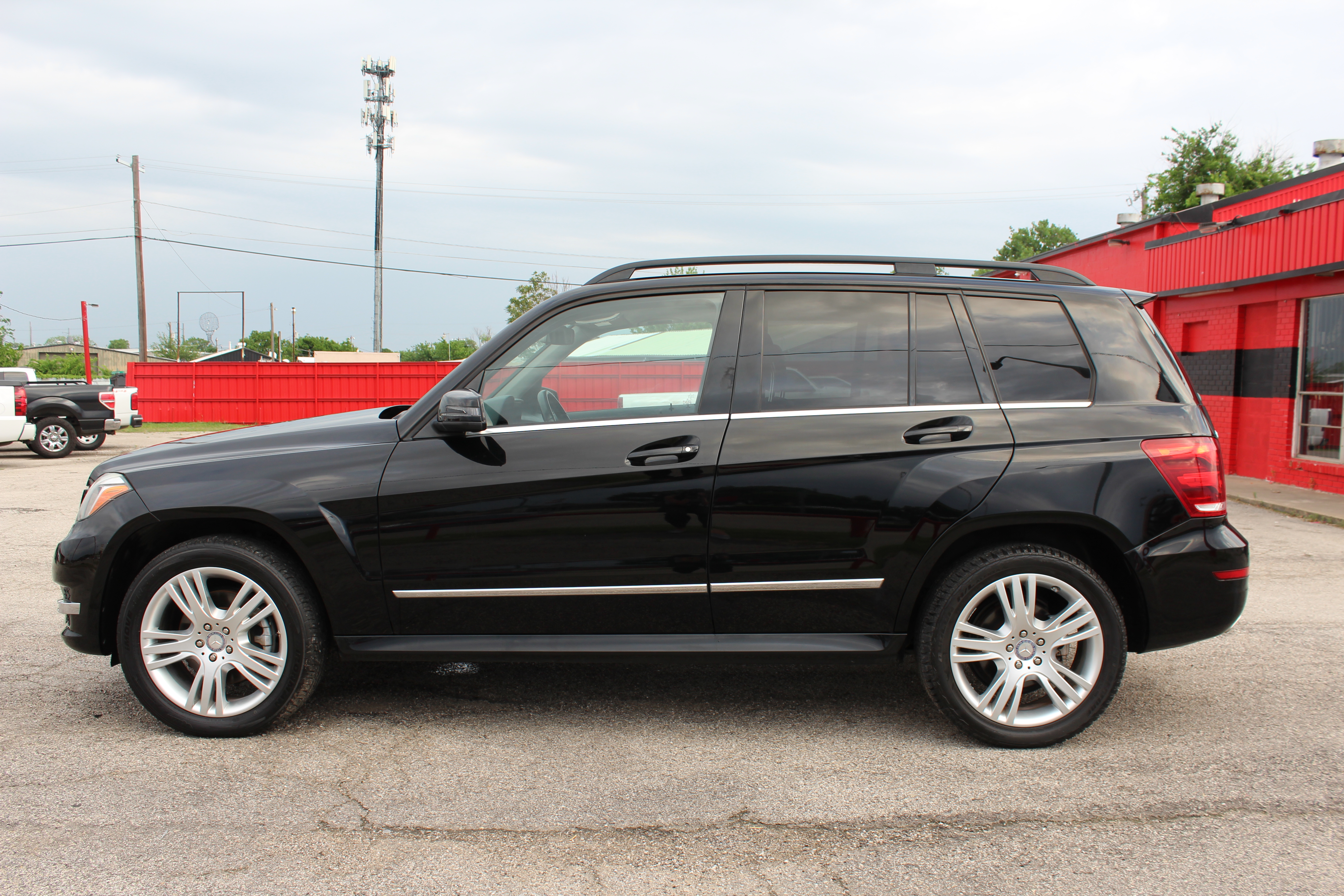 2015 Mercedes-Benz GLK 350 RWD 4dr GLK 350 - Black exterior view 7