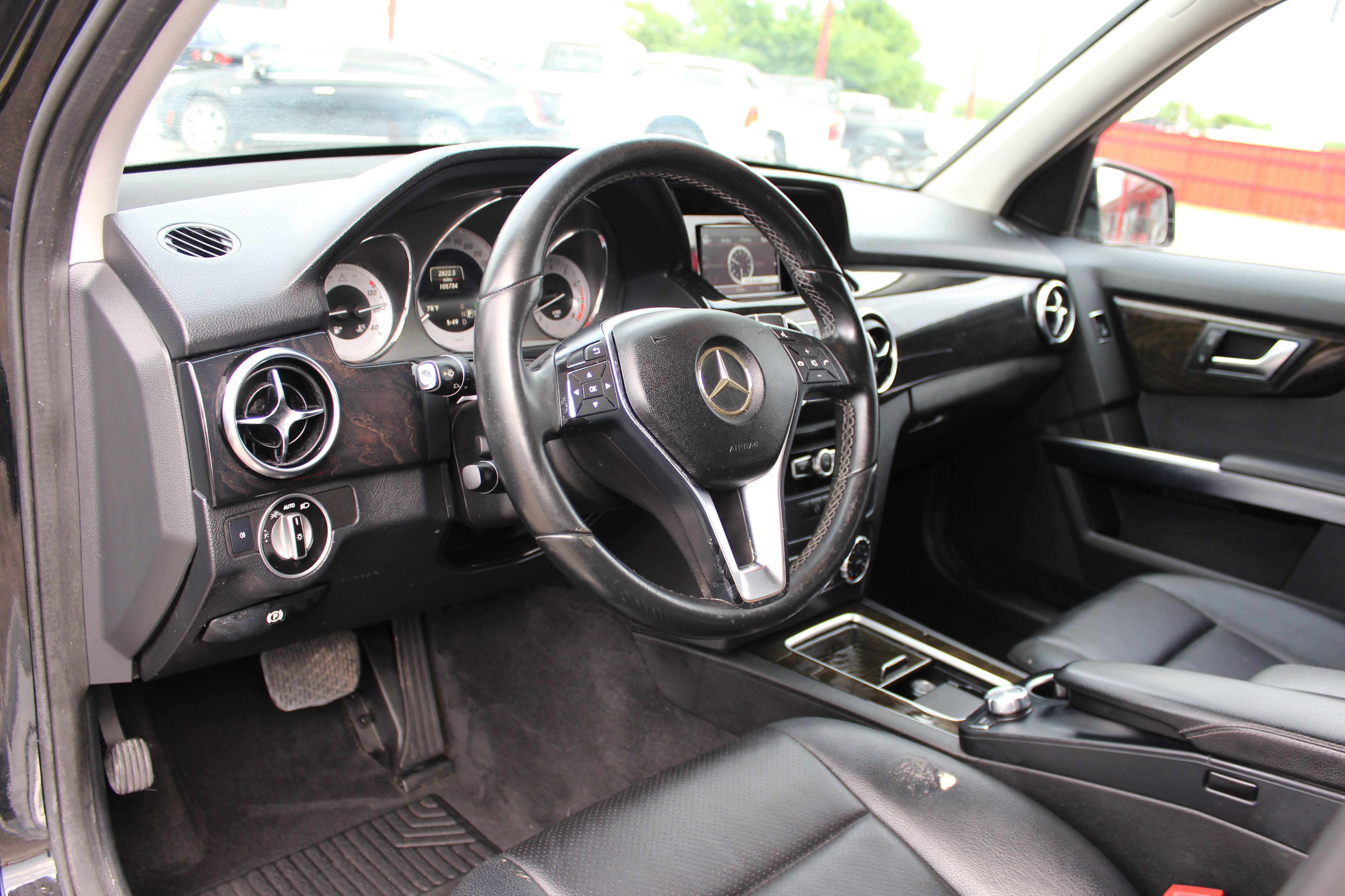 2015 Mercedes-Benz GLK 350 RWD 4dr GLK 350 - Black exterior view 12