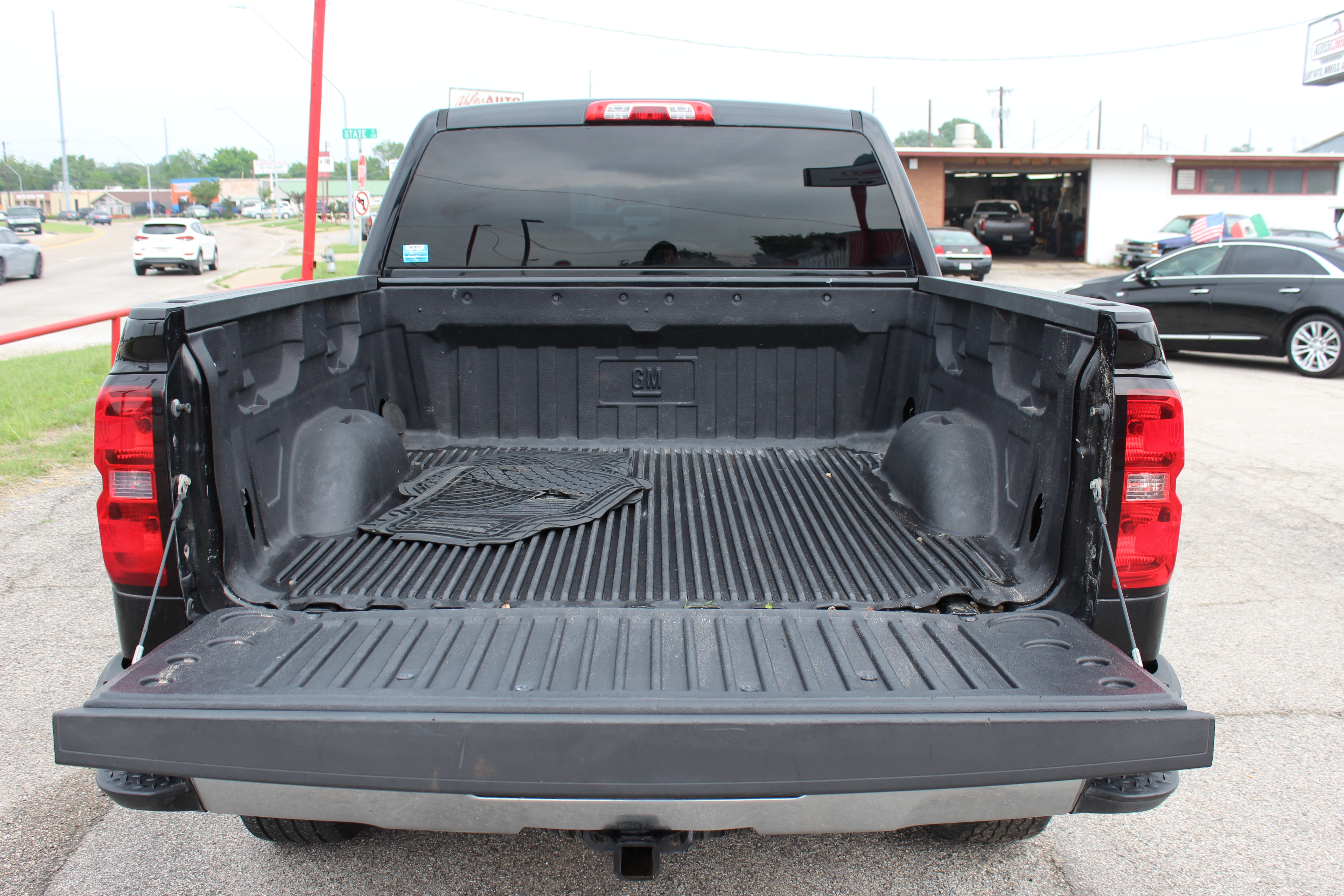 2014 Chevrolet Silverado 1500 2WD Crew Cab 143.5 LT w/1LT - Black exterior view 20