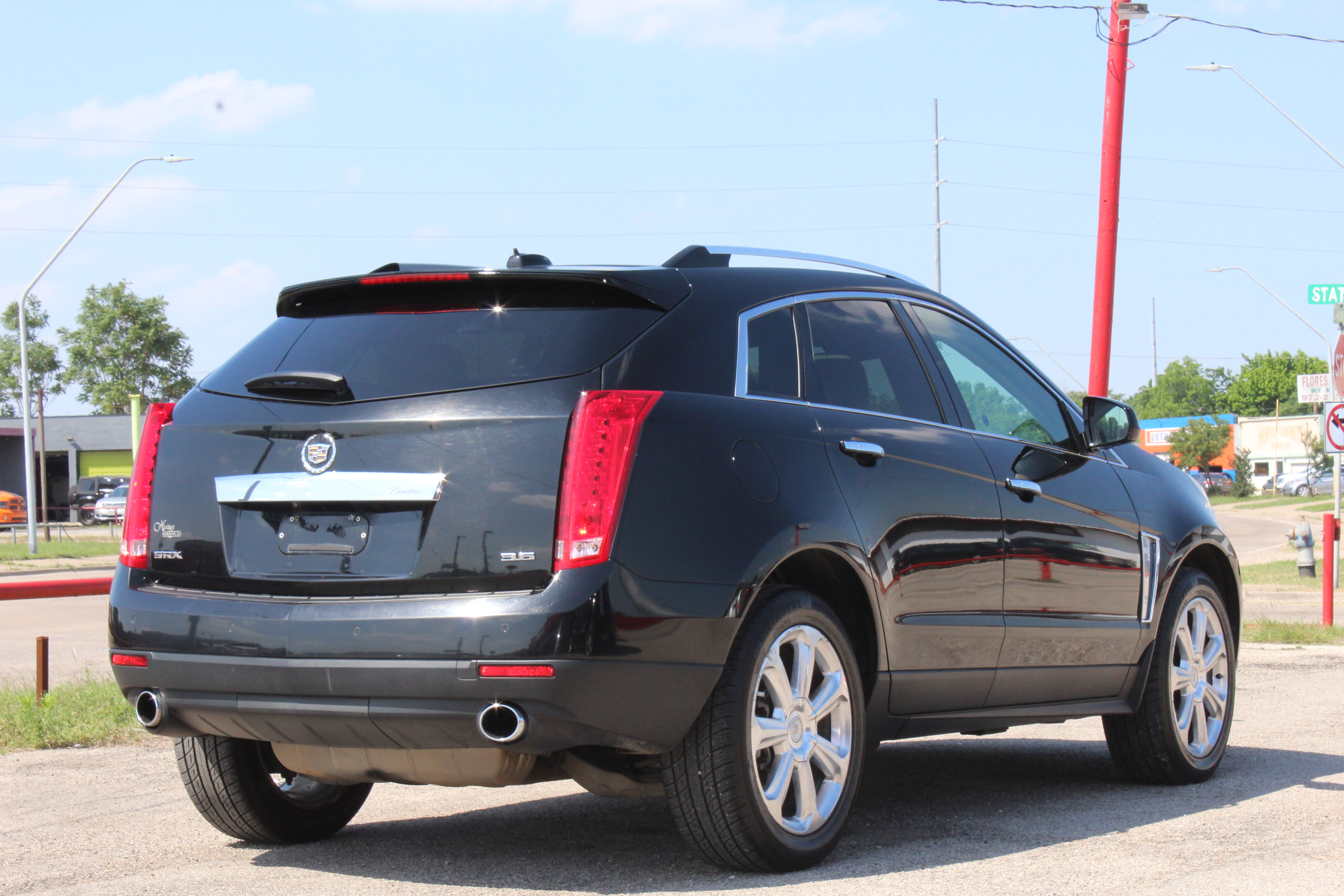 2016 Cadillac SRX FWD 4dr Performance Collection - Black exterior view 11