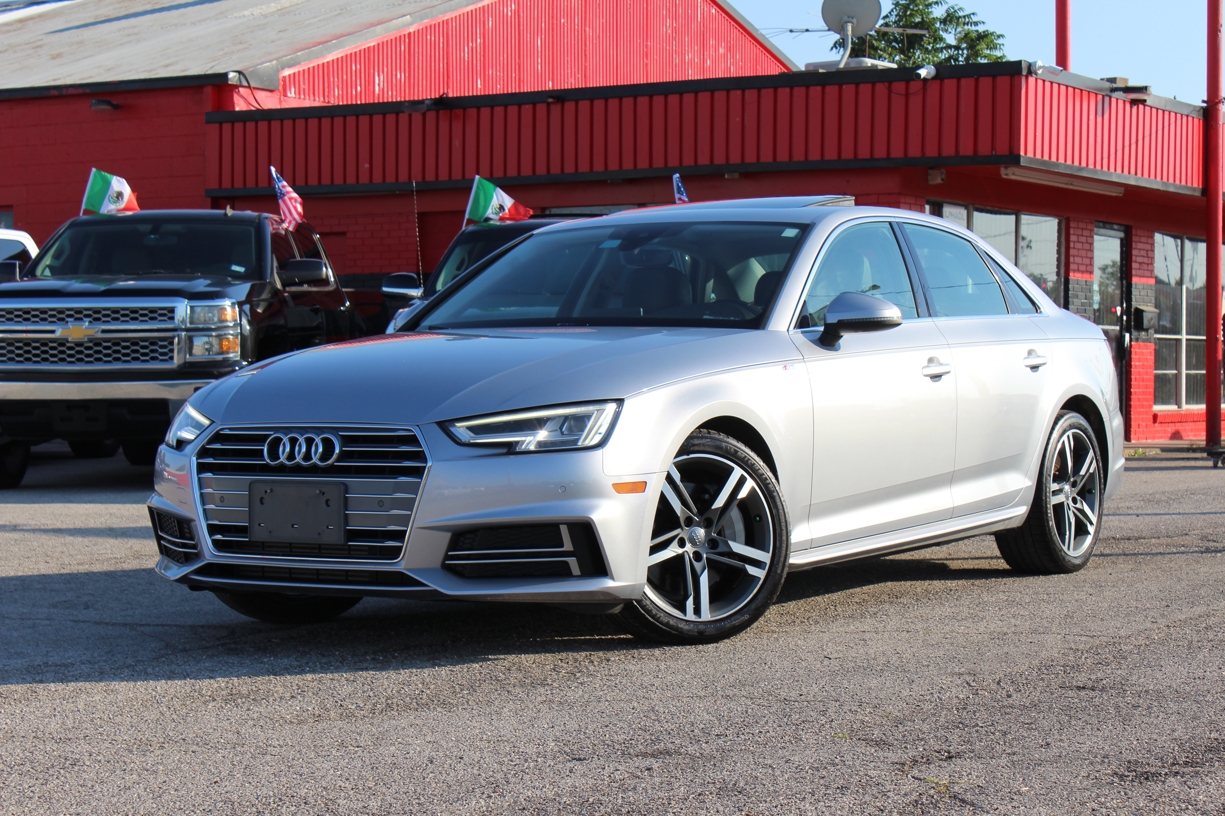 2018 Audi A4 2.0 TFSI Premium Plus S Tronic quattro AWD - Silver exterior view 10