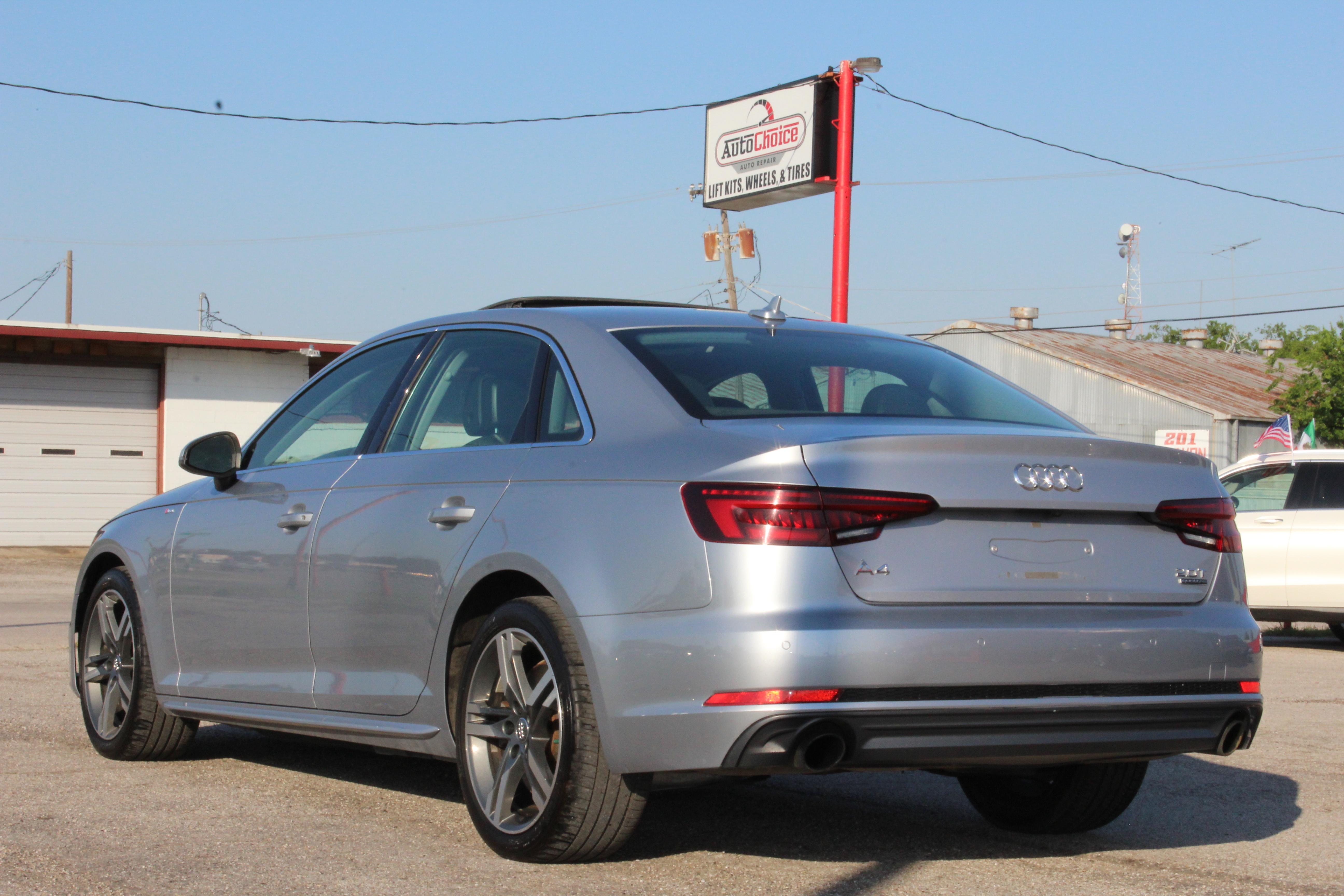 2018 Audi A4 2.0 TFSI Premium Plus S Tronic quattro AWD - Silver exterior view 13