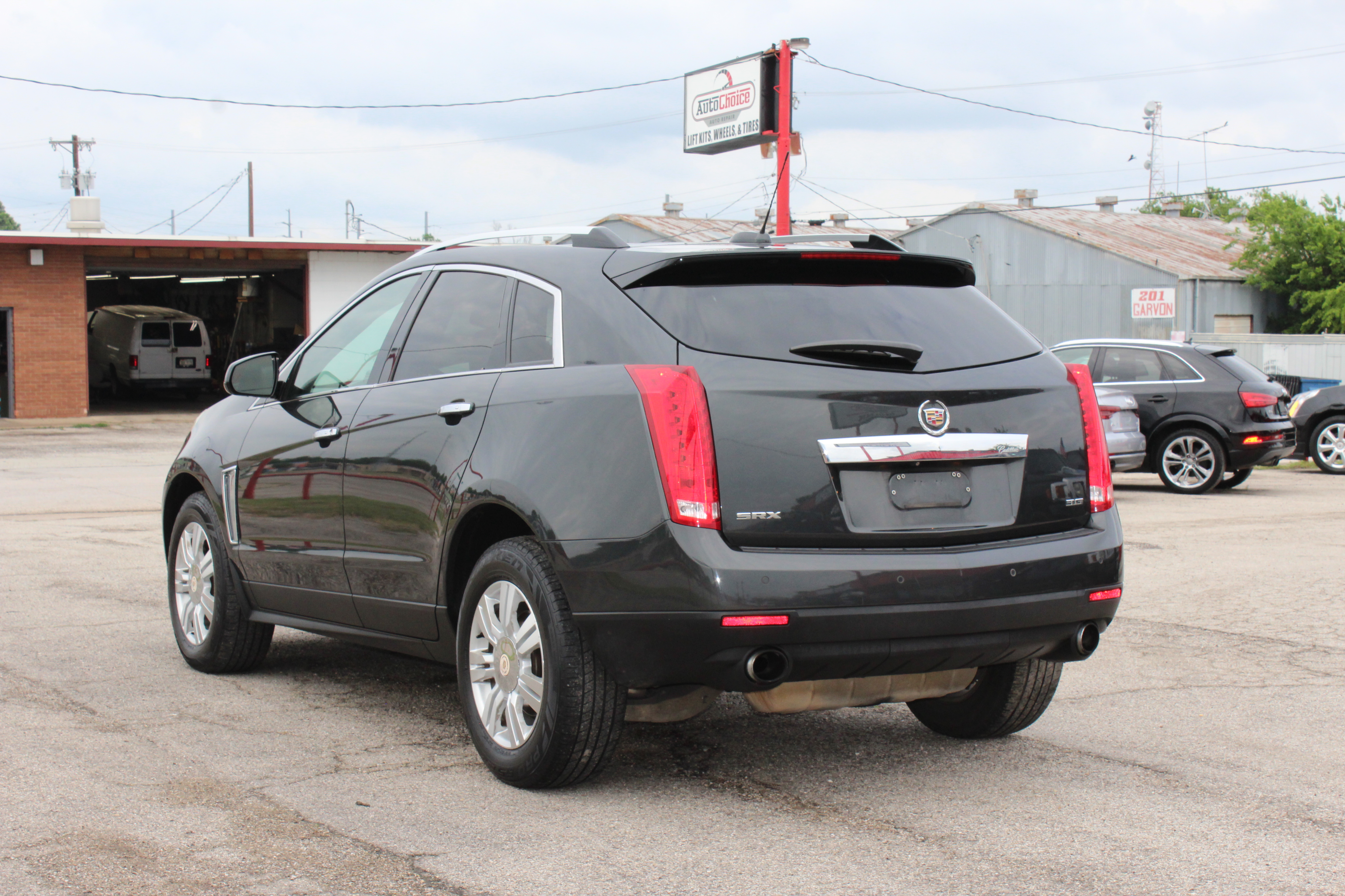 2015 Cadillac SRX FWD 4dr Luxury Collection - Gray exterior view 8
