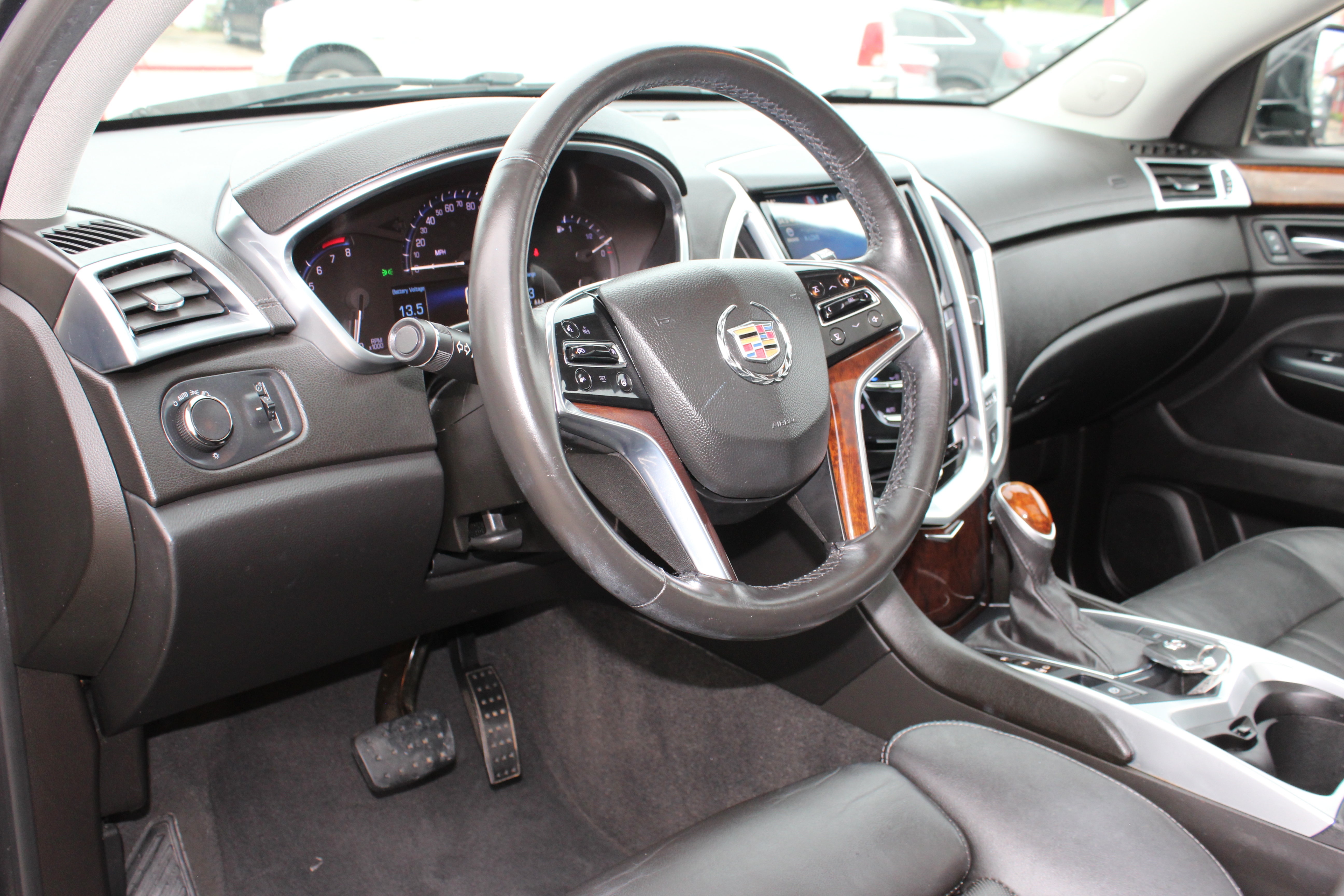2015 Cadillac SRX FWD 4dr Luxury Collection - Gray exterior view 15