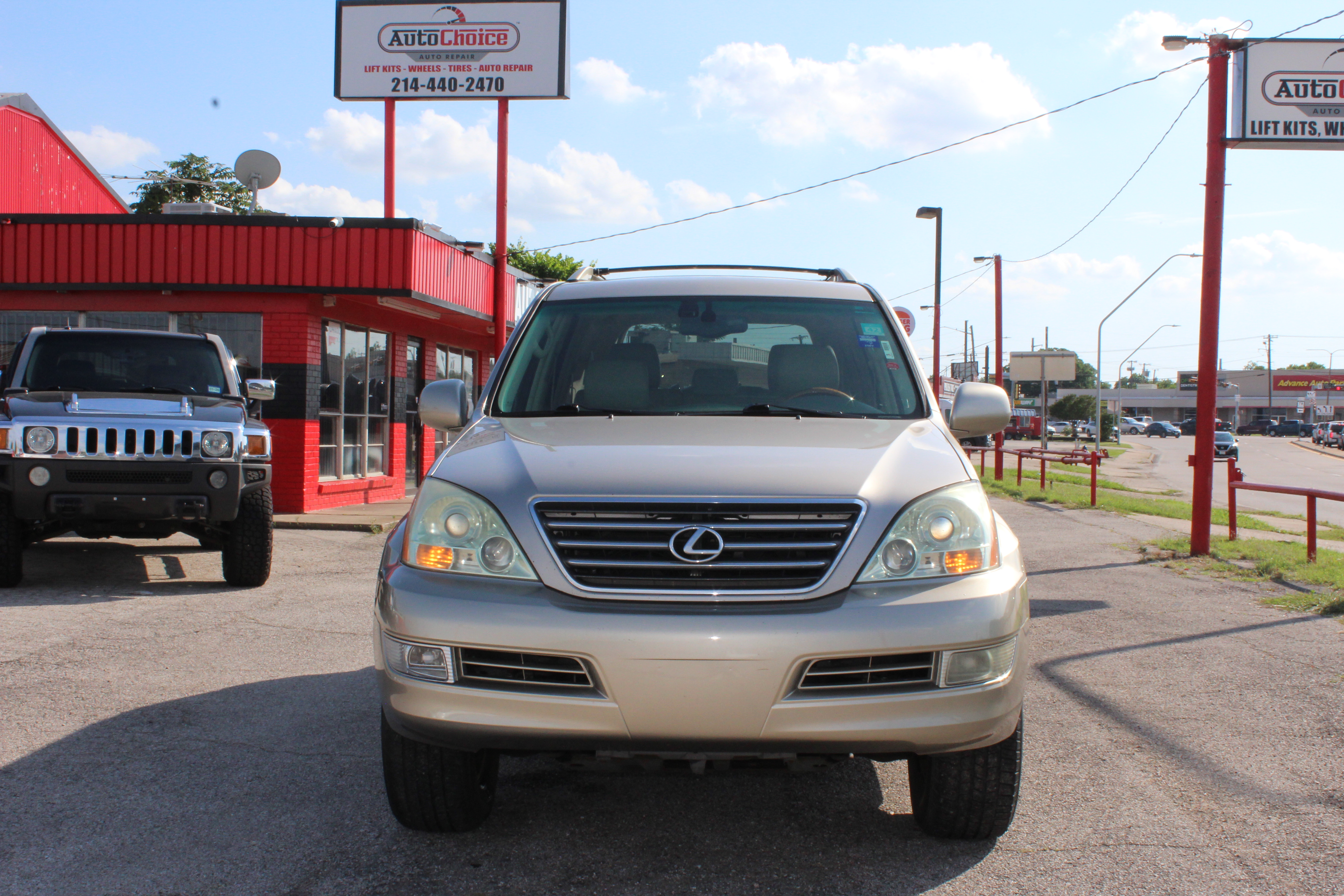 2004 Lexus GX 470 4dr SUV 4WD - Gold exterior view 5