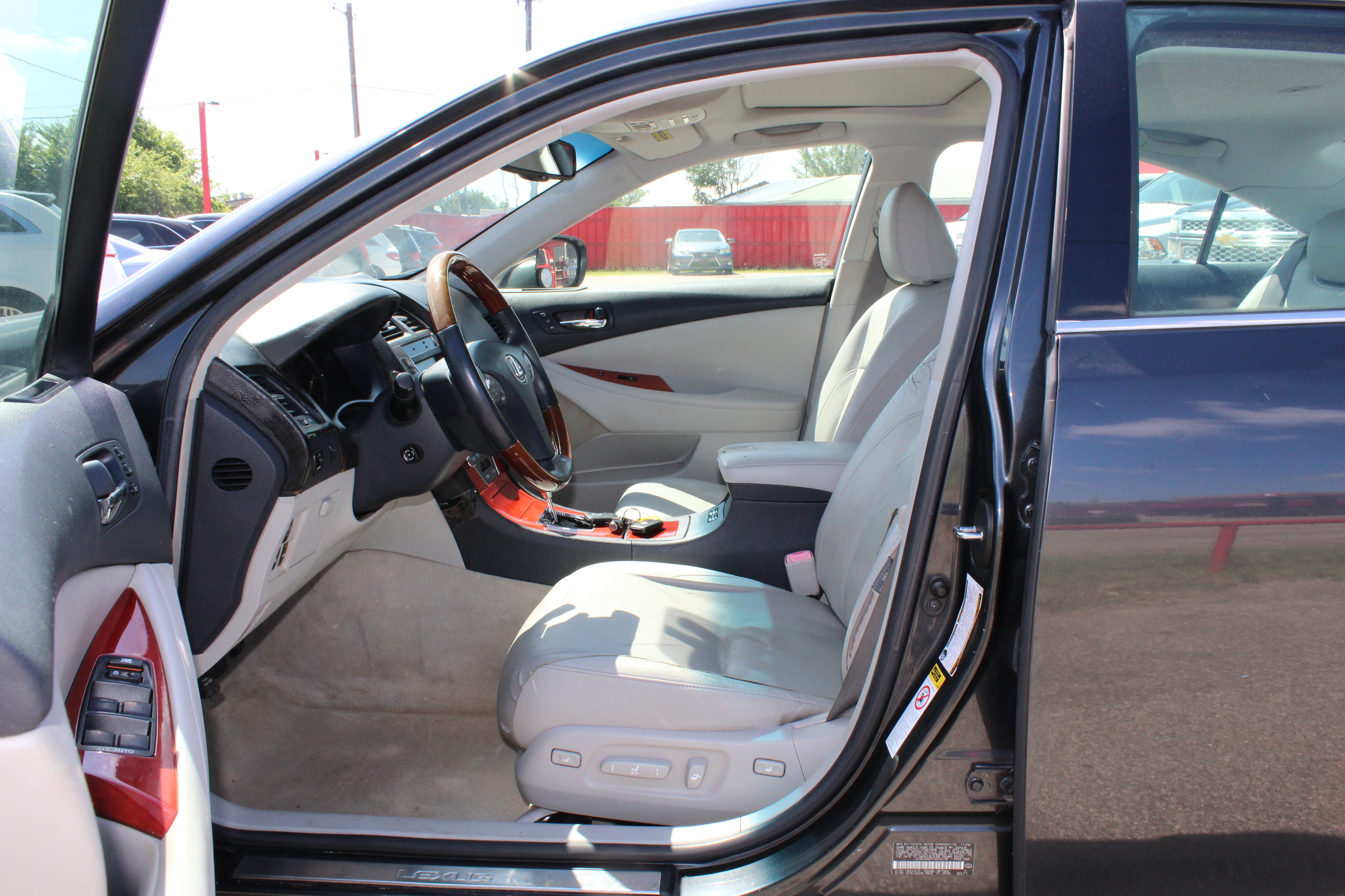 2007 Lexus ES 350 4dr Sdn - Gray exterior view 11