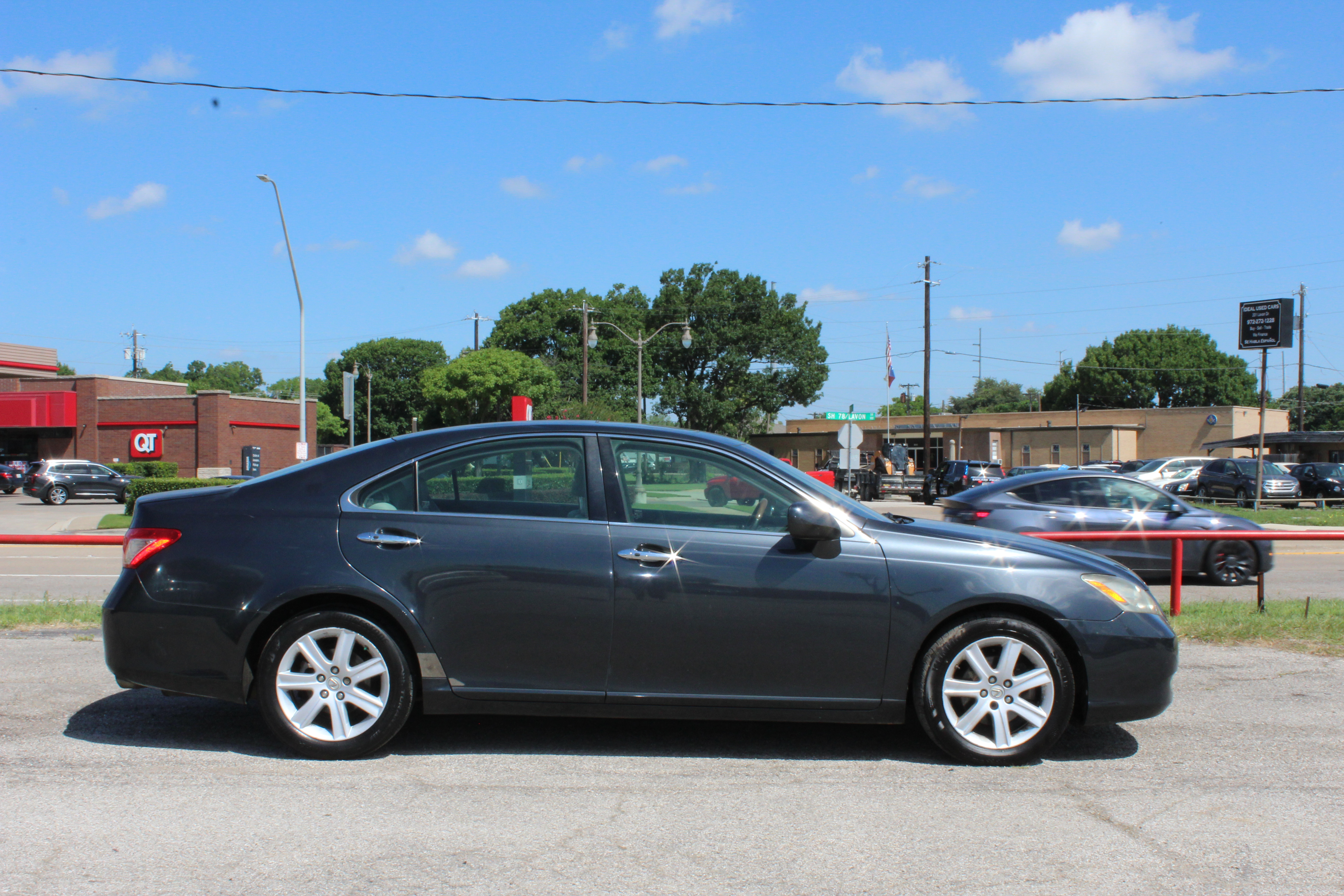 2007 Lexus ES 350 4dr Sdn - Gray exterior view 10