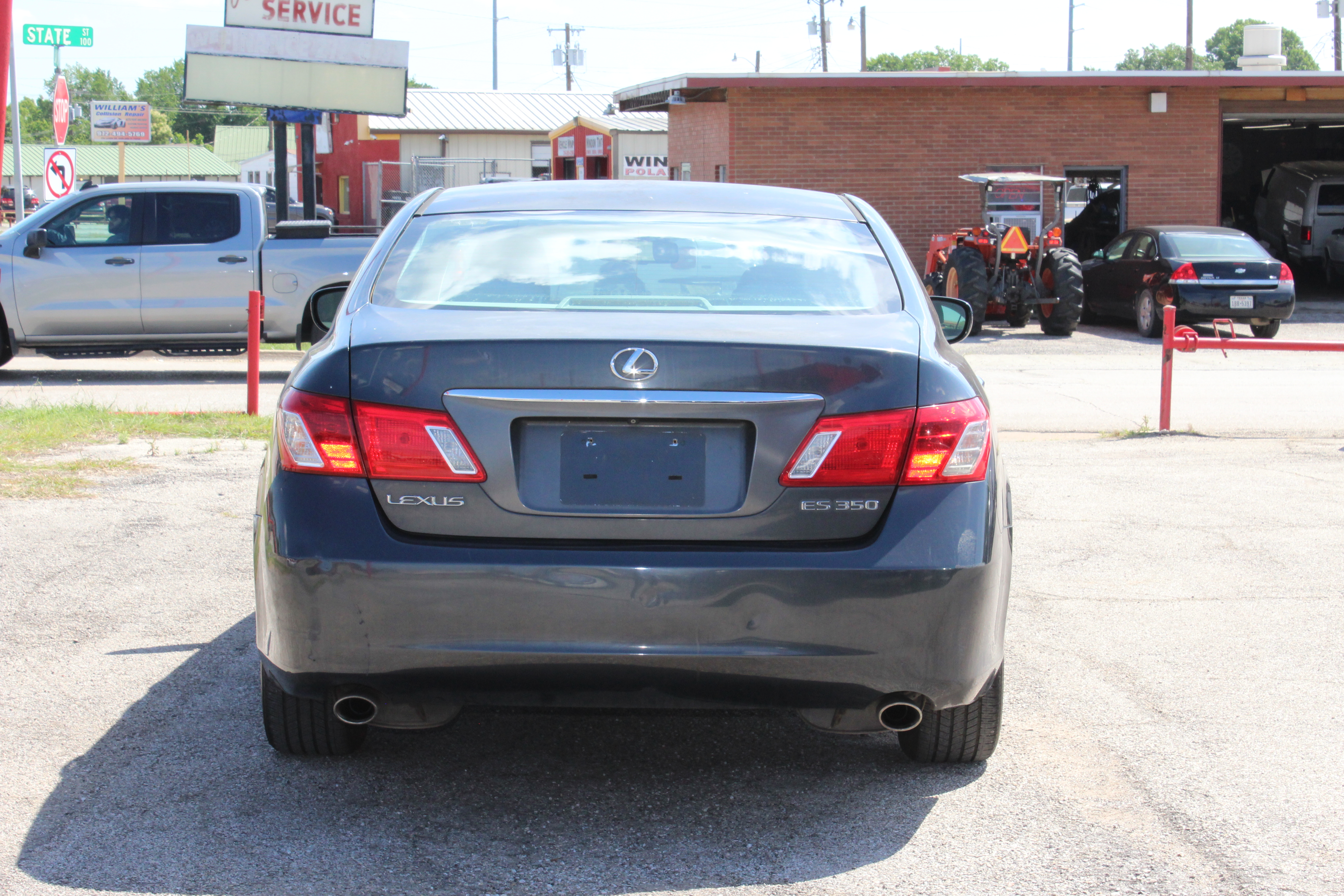 2007 Lexus ES 350 4dr Sdn - Gray exterior view 8