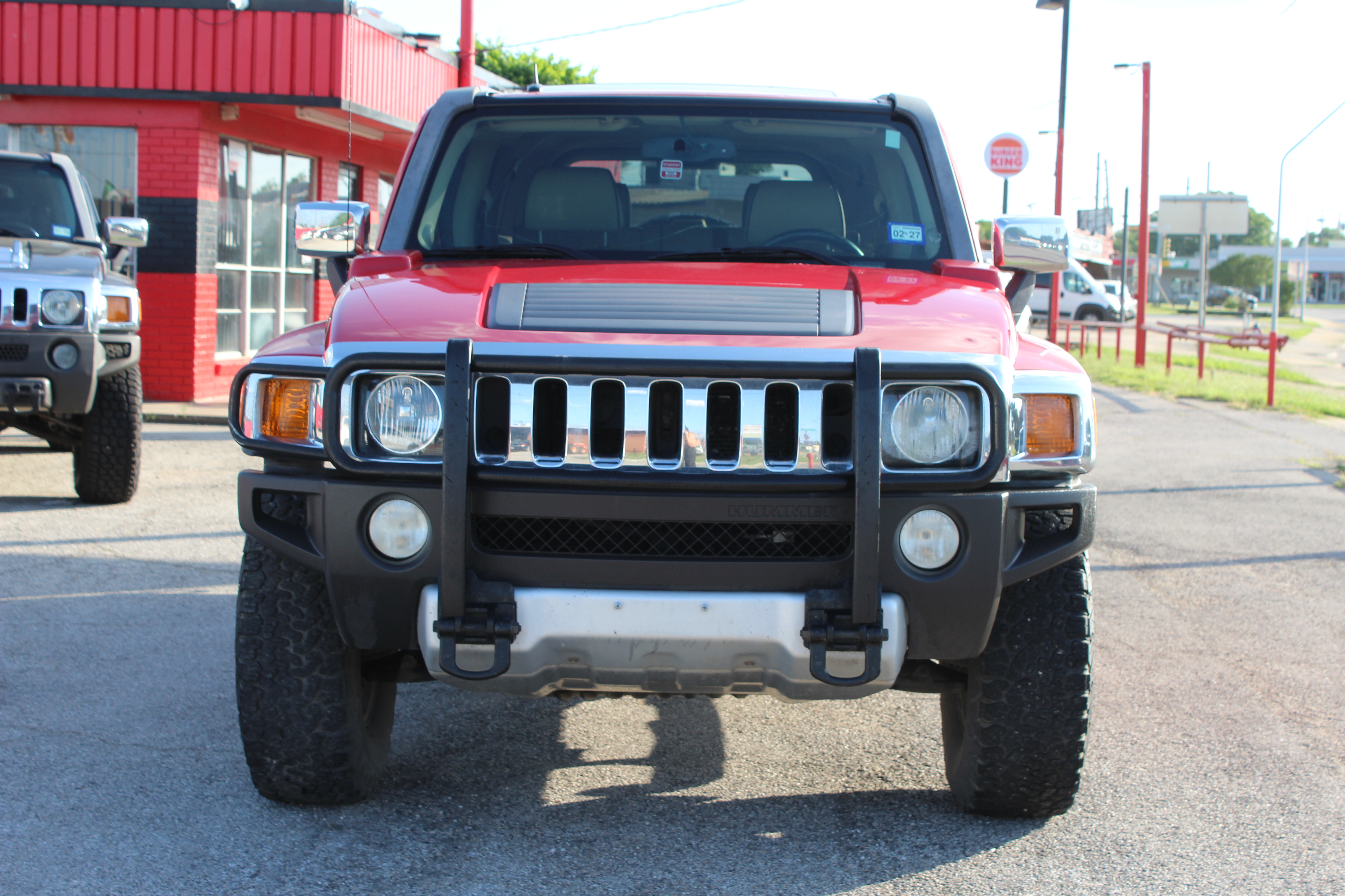 2008 Hummer H3 SUV 4WD 4dr SUV Luxury - Red exterior view 6