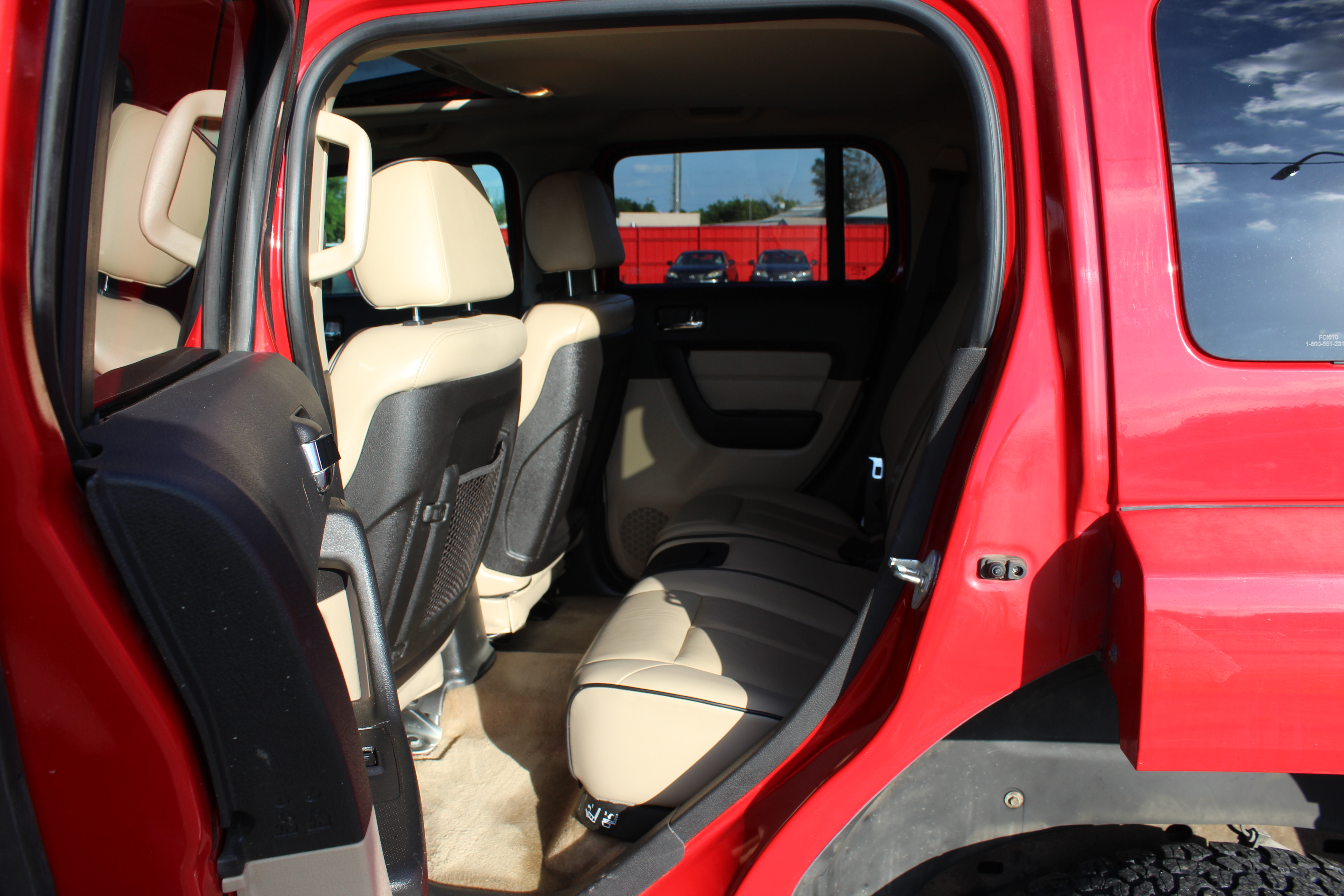 2008 Hummer H3 SUV 4WD 4dr SUV Luxury - Red exterior view 19