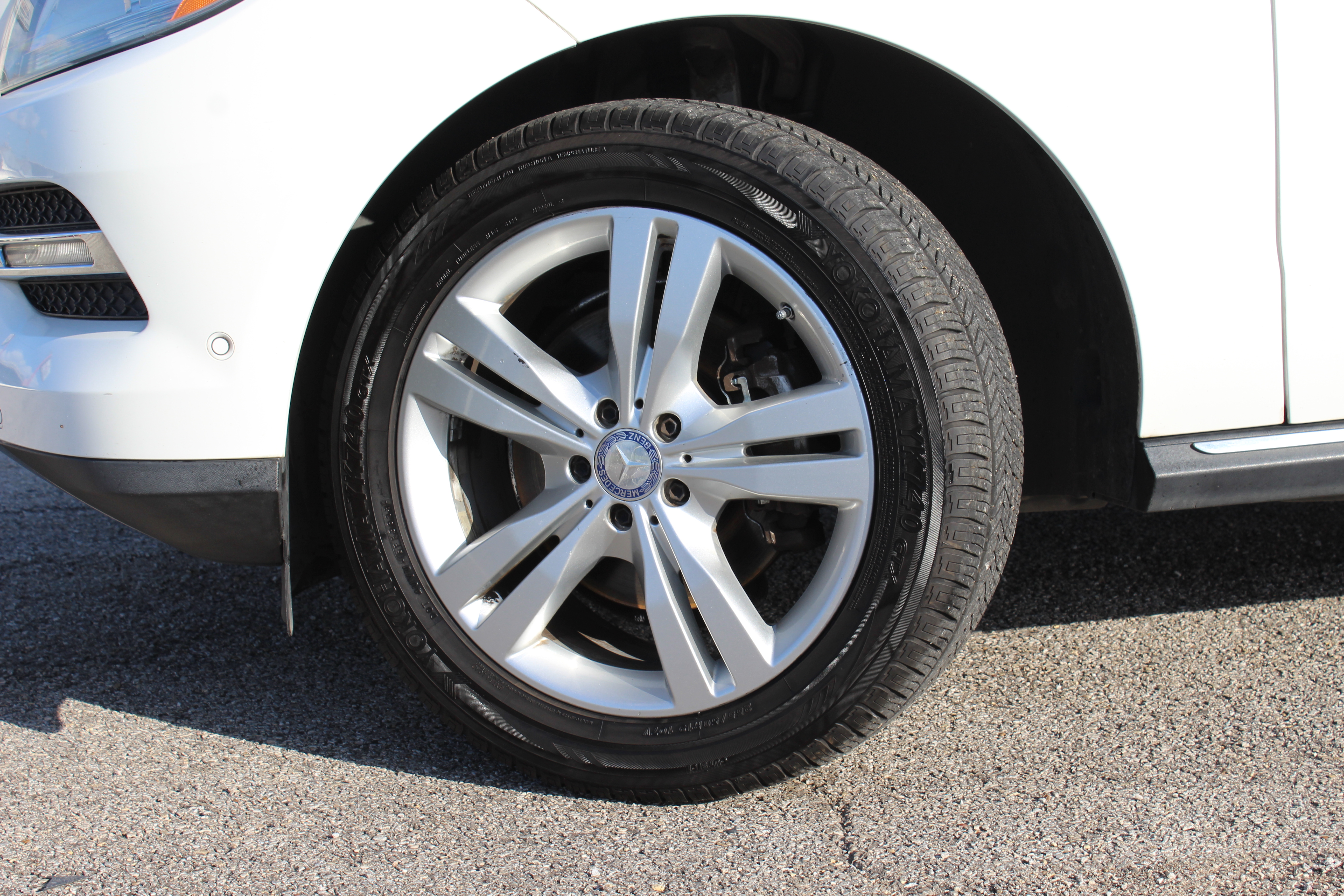 2015 Mercedes-Benz ML 350 RWD 4dr ML 350 - White exterior view 5