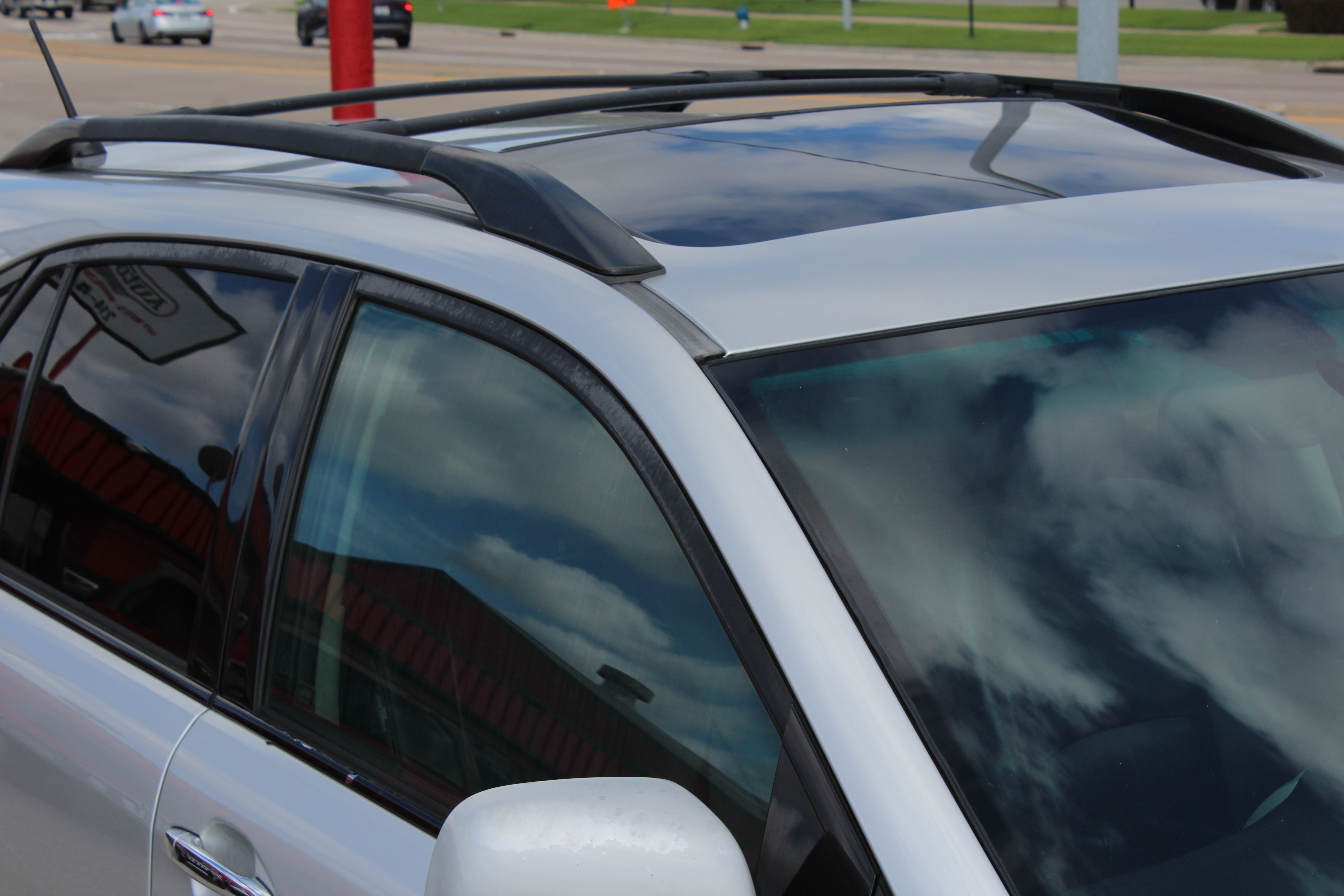 2008 Lexus RX 350 FWD 4dr - Silver exterior view 2