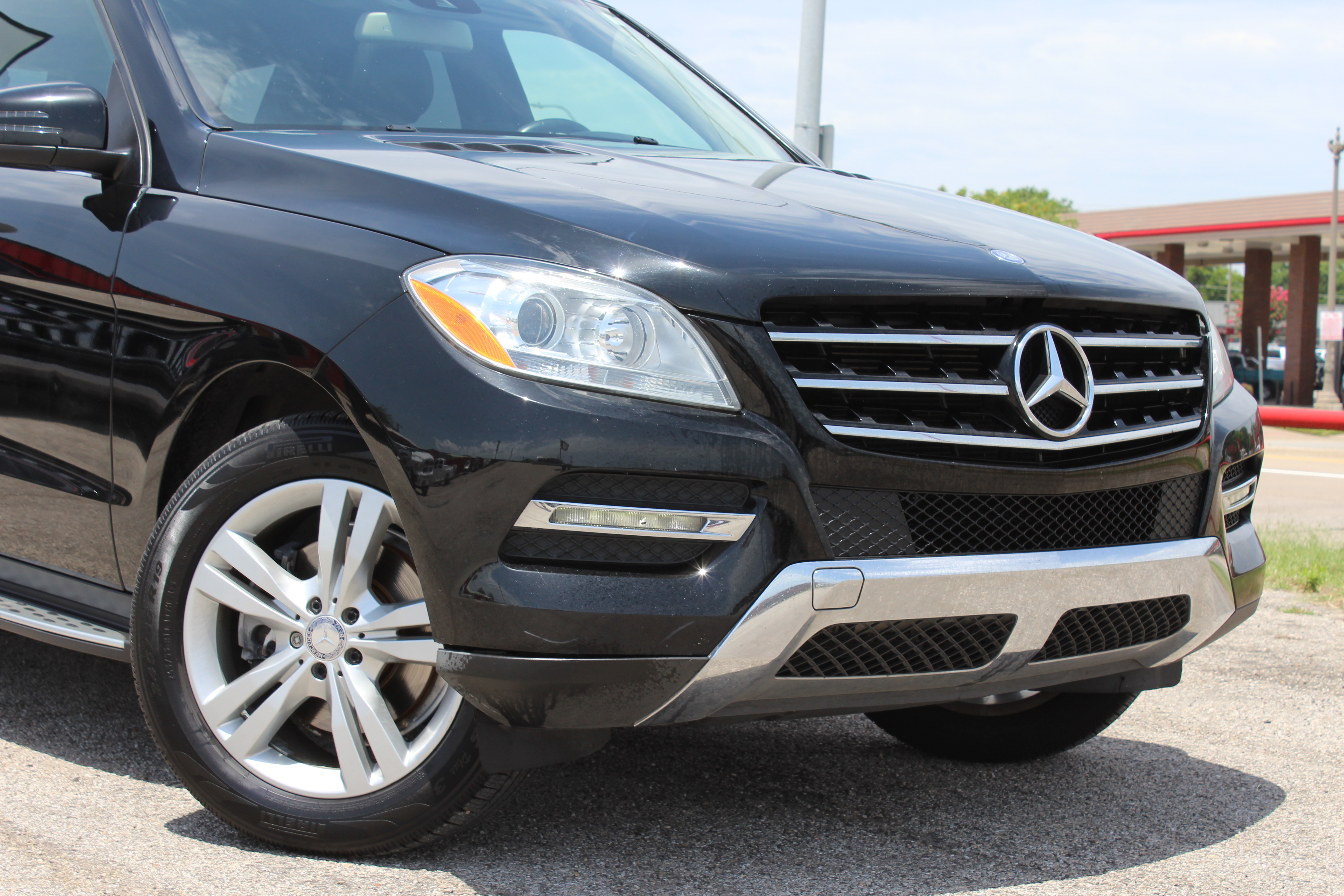 2015 Mercedes-Benz ML 350 RWD 4dr ML 350 - Black exterior view 2