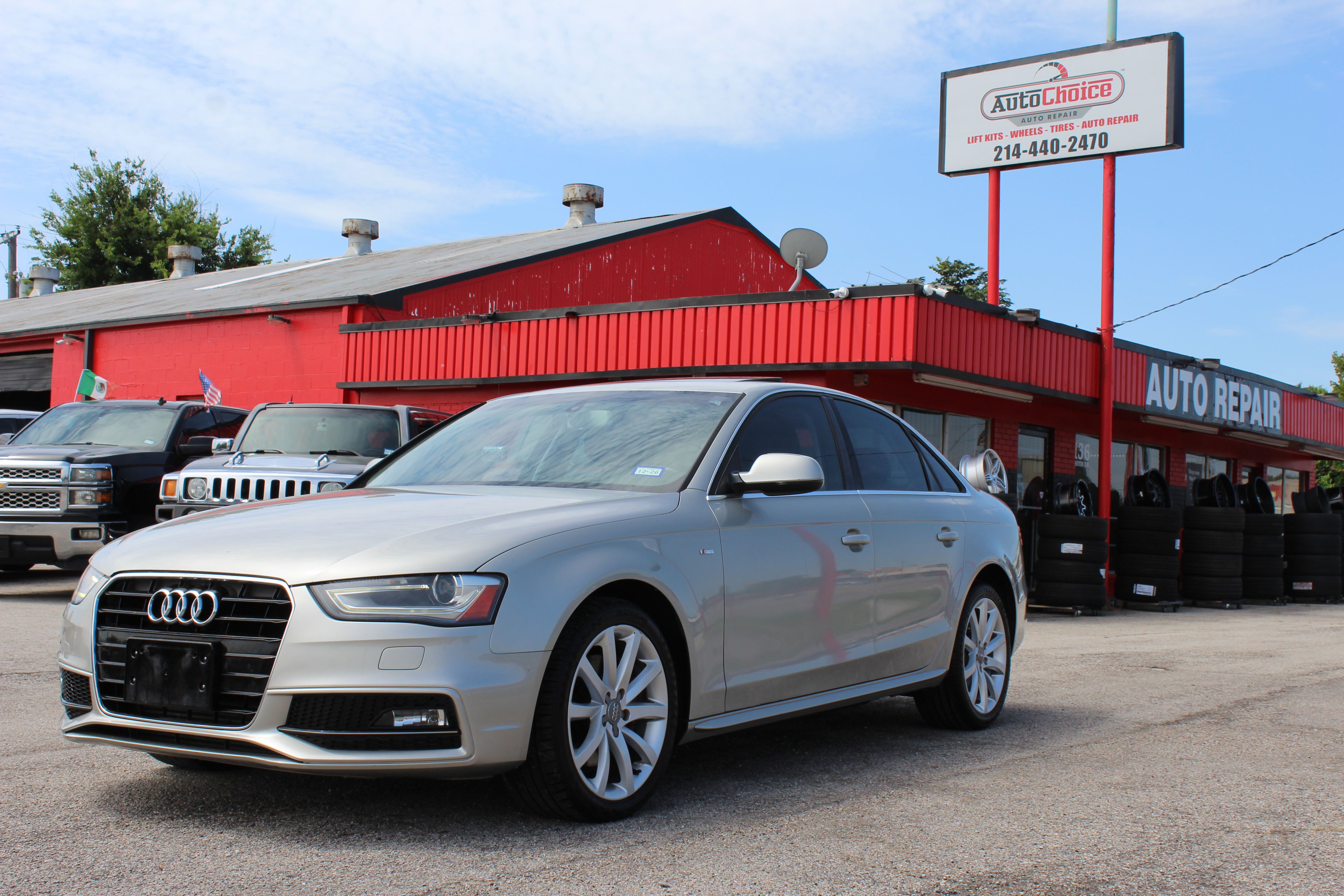 2014 Audi A4 4dr Sdn CVT FrontTrak 2.0T Premium - Silver exterior view 7