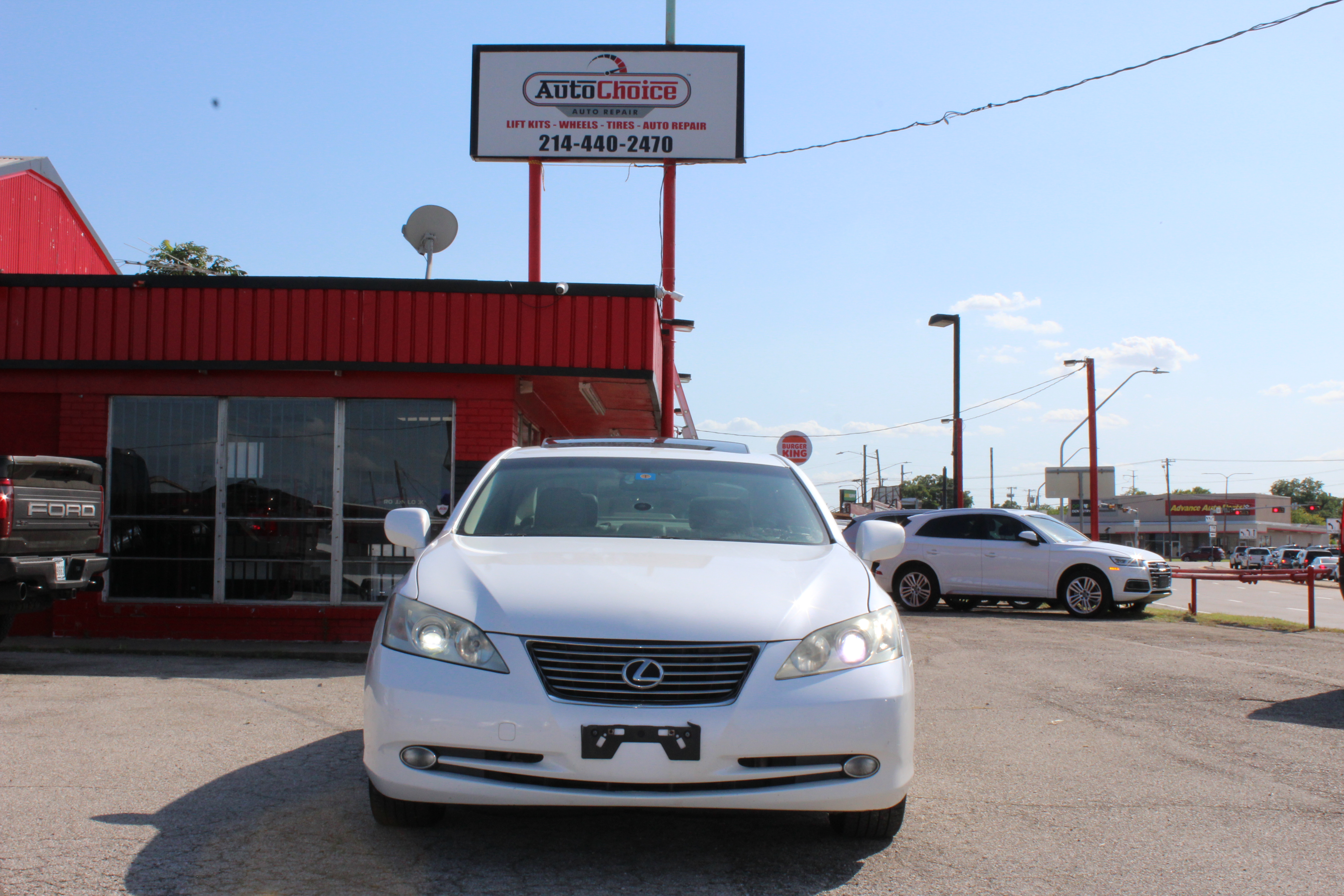 2007 Lexus ES 350 4dr Sdn - White exterior view 3