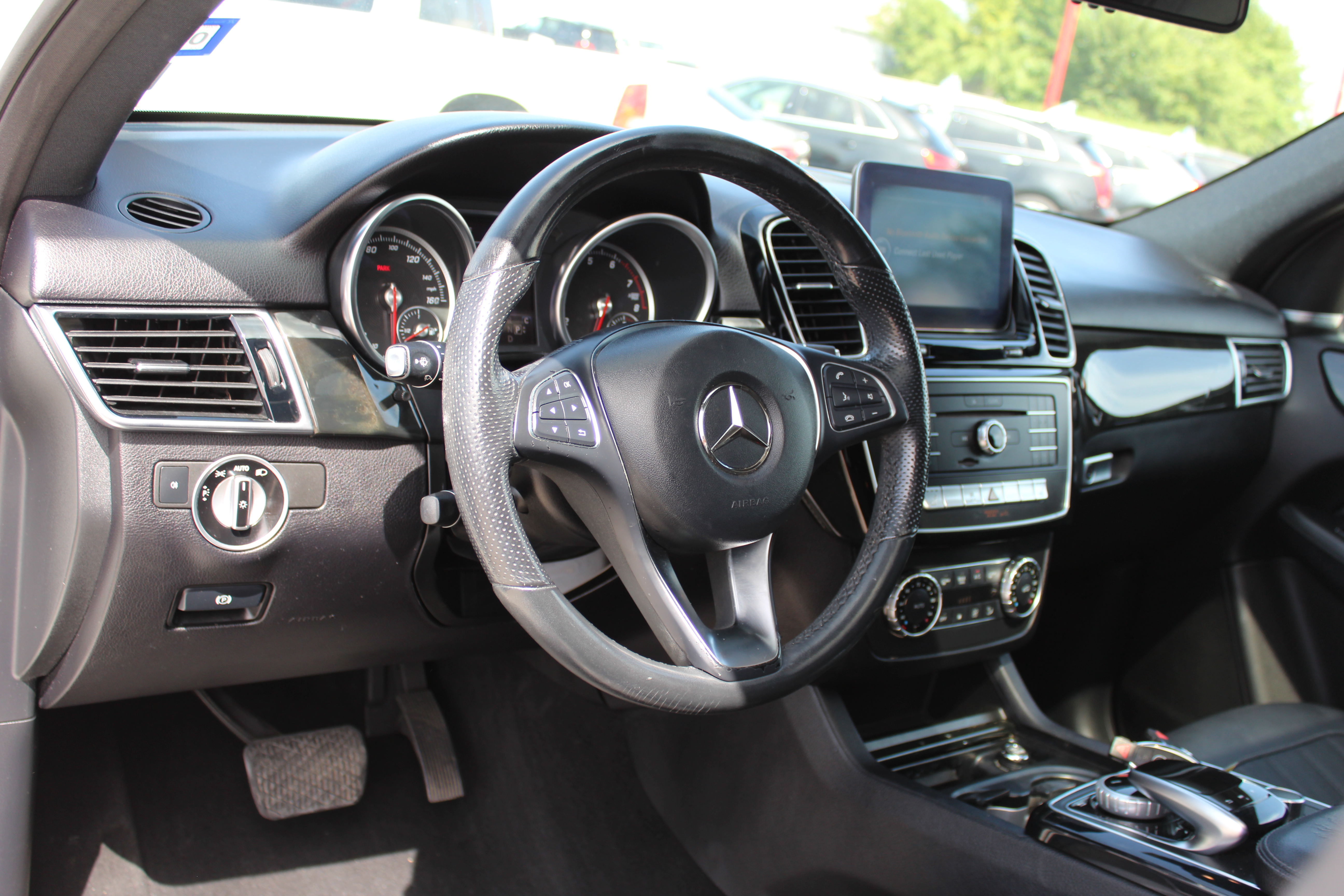 2017 Mercedes-Benz GLE 350 GLE 350 SUV - White exterior view 15