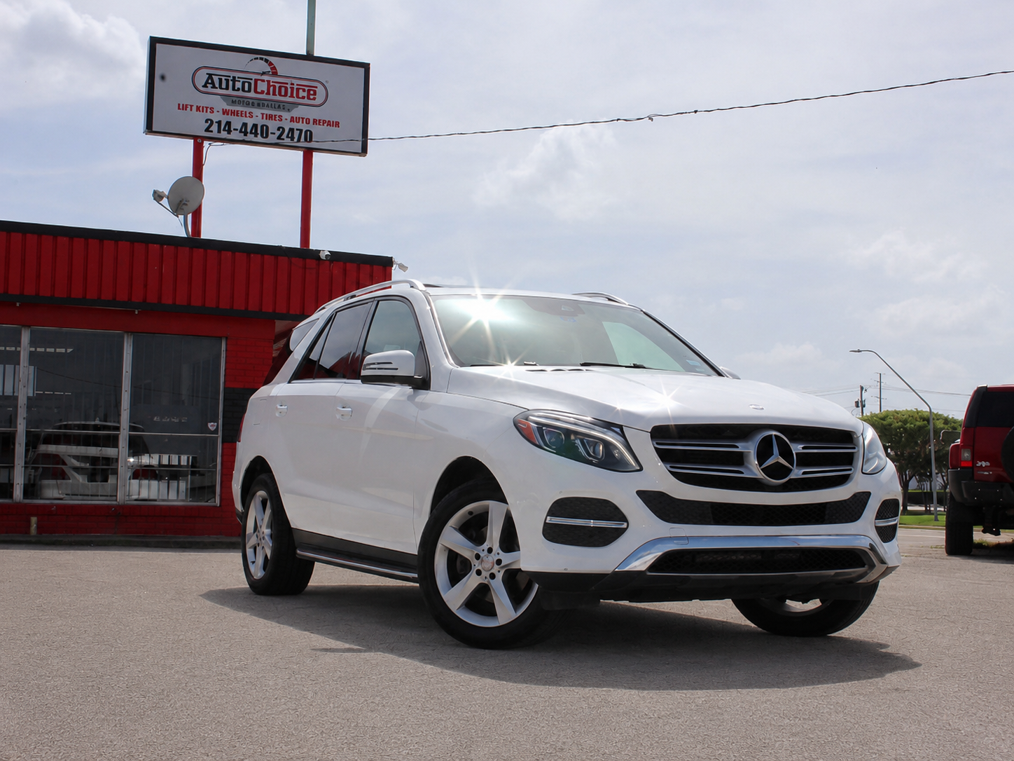 2017 Mercedes-Benz GLE 350 GLE 350 SUV - White exterior view 1