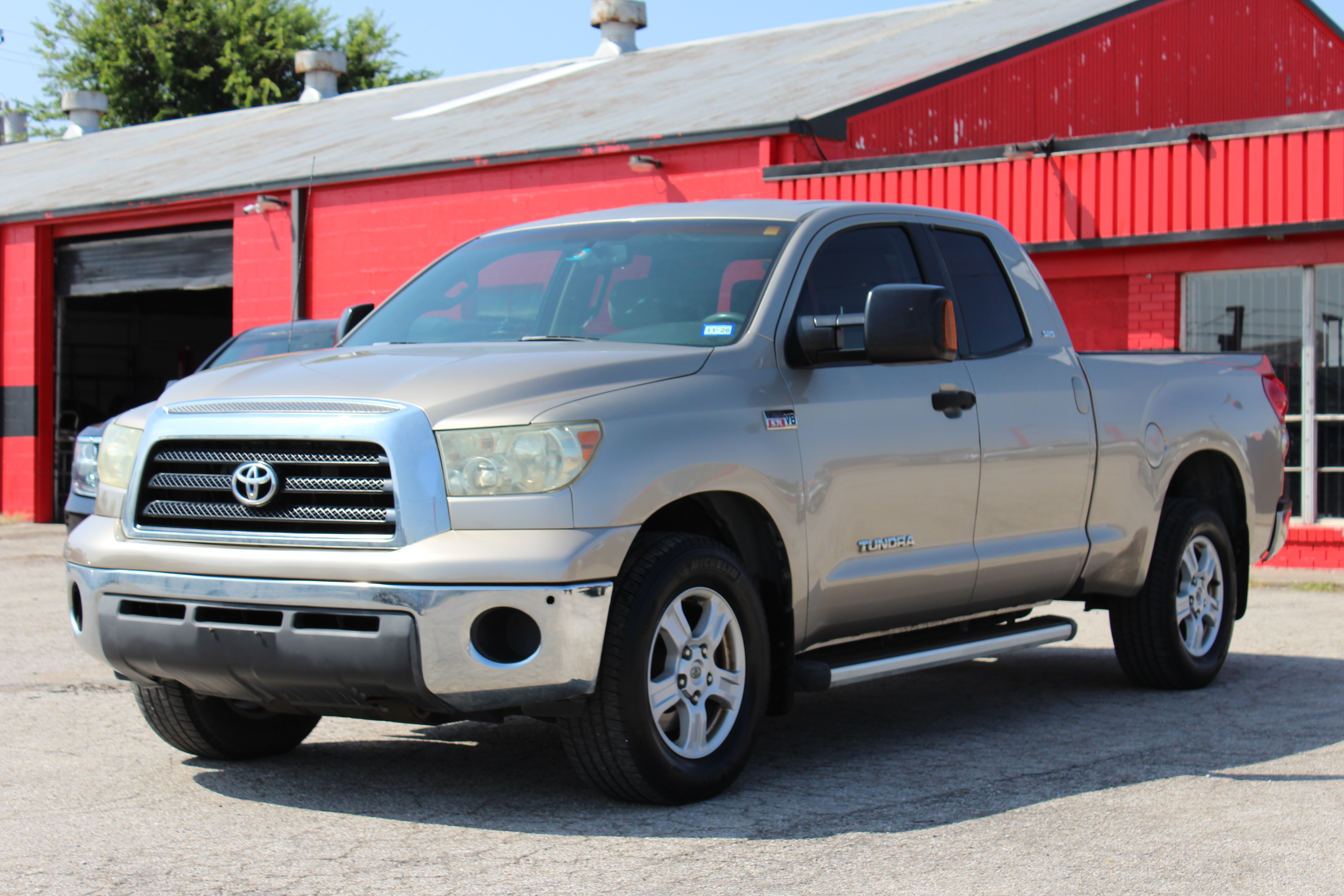 2008 Toyota Tundra Dbl 5.7L V8 6-Spd AT (Natl) - Gold exterior view 6