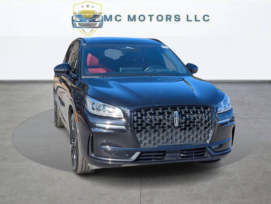 2025 Lincoln Corsair Reserve FWD's photo